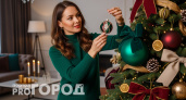 Такие гирлянды уже не в моде: как эффектно украсить елку в 2025 году – новый тренд
