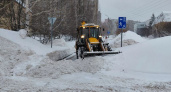 В ожидании новых циклонов дорожники неустанно чистят снег в Чебоксарах