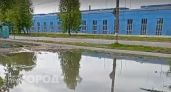Улицу в Шумерле снова затопило канализационной водой: "Ксенофонтова нет, теперь кого снимете?"